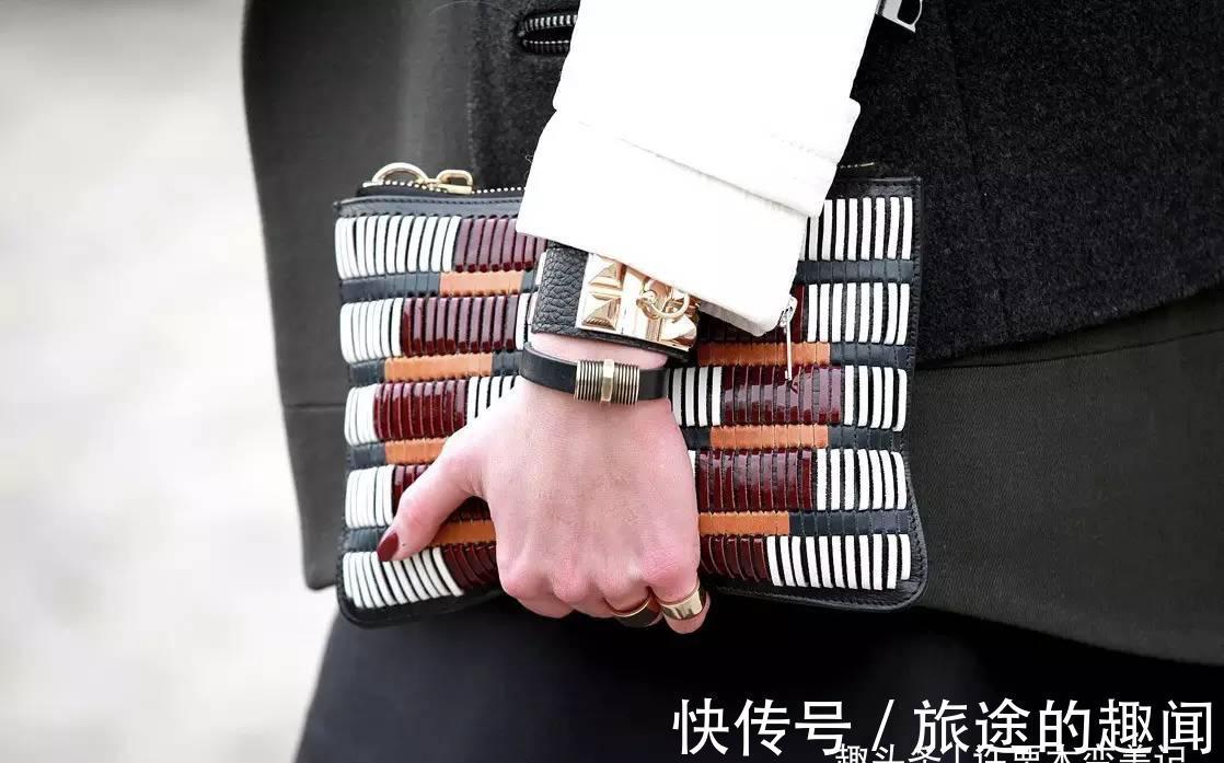 更上一层楼 女人戴“手镯”还是“手表”好看?三个理由告诉你,戴错很尴尬!