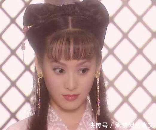 普罗大众 嫌弃航空餐,剧组骂导演,怼天怼地的宁静,却把温柔给了他