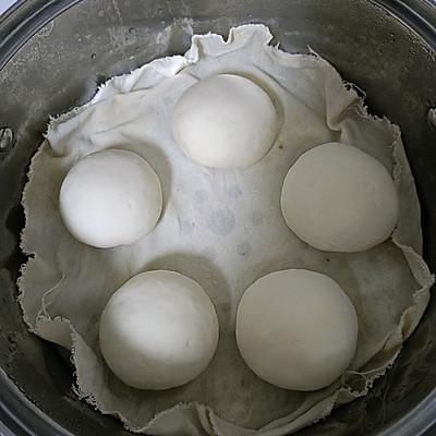 这样做快速发面的白面馒头，比饭店里的还好吃