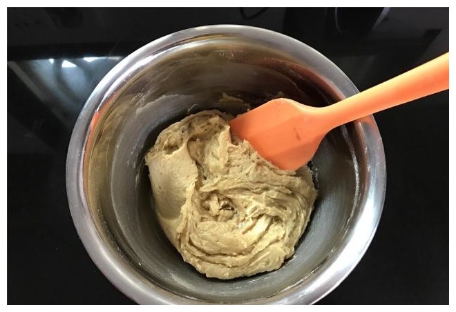 搅一搅,拌一拌,简单到小朋友都能做的蛋糕,细腻香醇,零失败