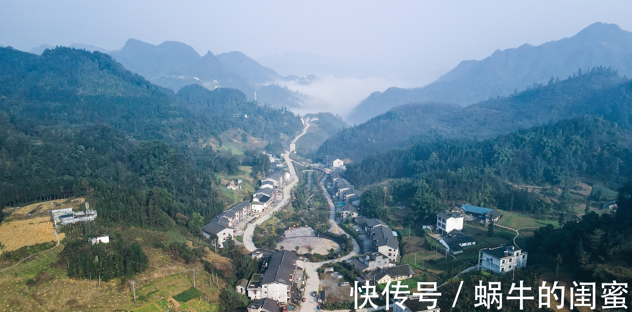 妇姑@一首美如图画的小诗,以清淡笔墨勾勒乡村生活,真是百读不厌