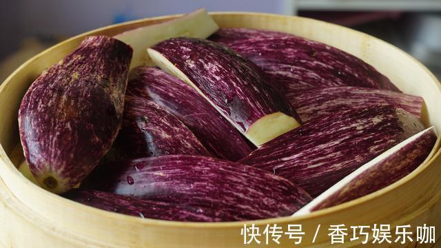 搅拌均匀|天气热，分享10道家常凉拌菜，好吃开胃，做法简单，非常适合夏天