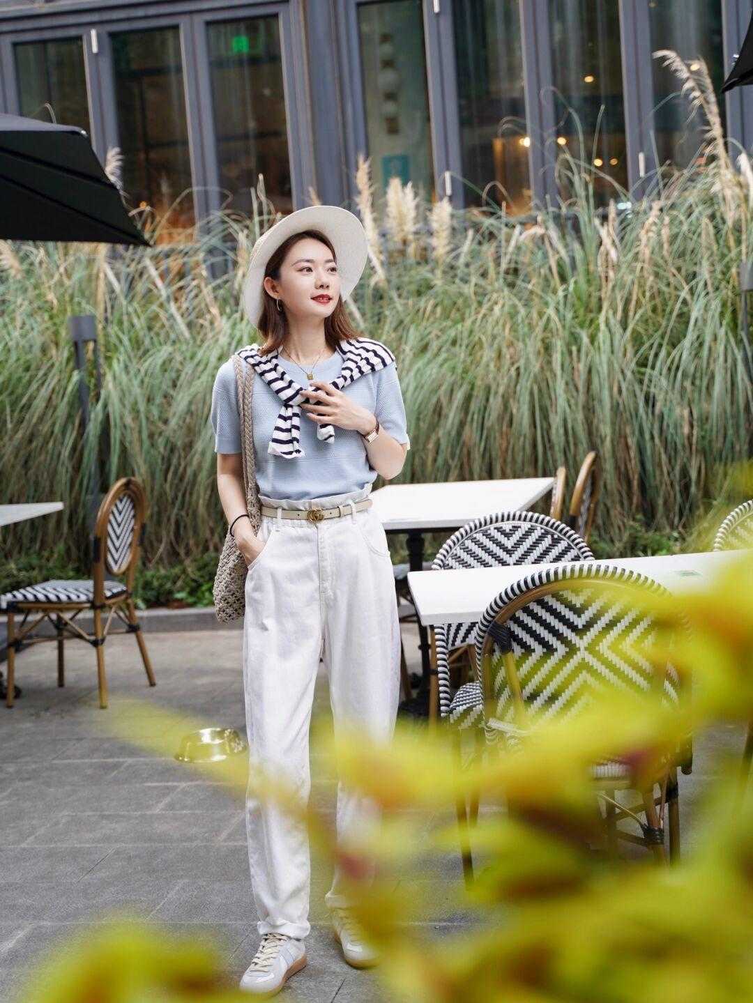 应季性|运动鞋到底有多百搭?裤装裙装都能配,上身效果一点不含糊