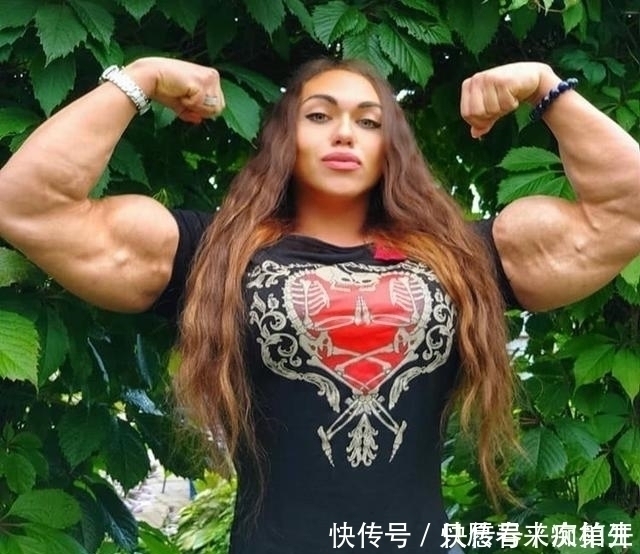 容颜|力量训练还能改变容颜？体脂率6%的肌肉女，给你不一样的视觉体验