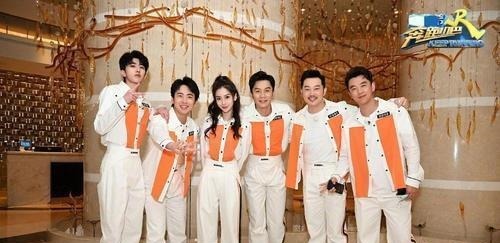 “兄弟团”3年前许下的承诺还记得吗baby已兑现,郑恺的难实现