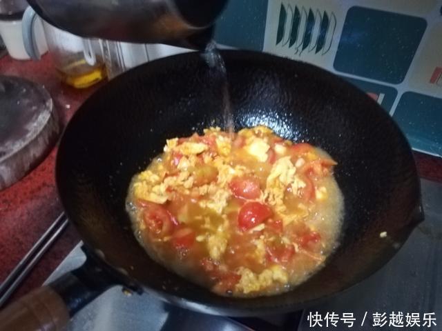 春季的晚餐，我家隔三差五就吃它，补充维C还下火，孩子超爱吃