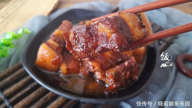 它是“天然染色剂”,卤肉的时候加2颗,颜色就特别鲜亮诱人
