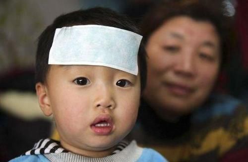 罪魁祸首|7岁女童瘦得皮包骨,停止发育,医生:3种带娃方式是罪魁祸首