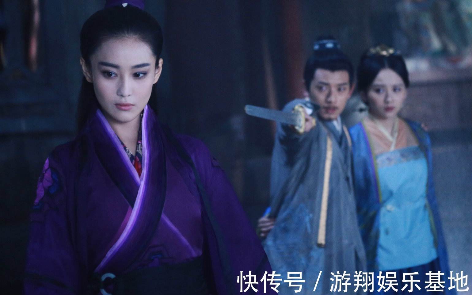 程英#黄药师每次出手都会打伤李莫愁,两人实力差距有多大