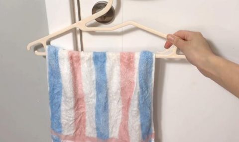 花露水|晚上睡觉前记得挂一条毛巾，看完涨知识了