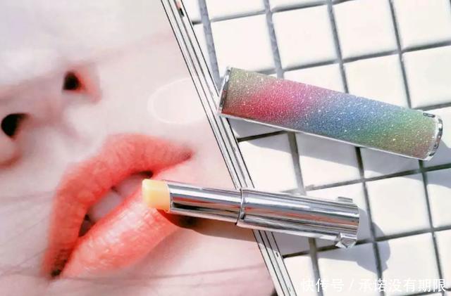 这几款润唇膏强烈推荐,拯救你的大干起皮唇,好用不踩雷