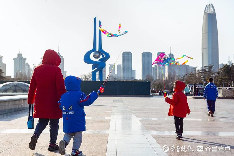 泉城广场|虎啸春来｜大年二十九的泉城广场