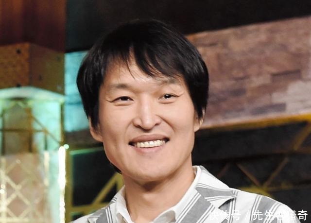 泰国|连泰国COS小哥都要写个服字,日本大神用洗面乳模仿各路名人