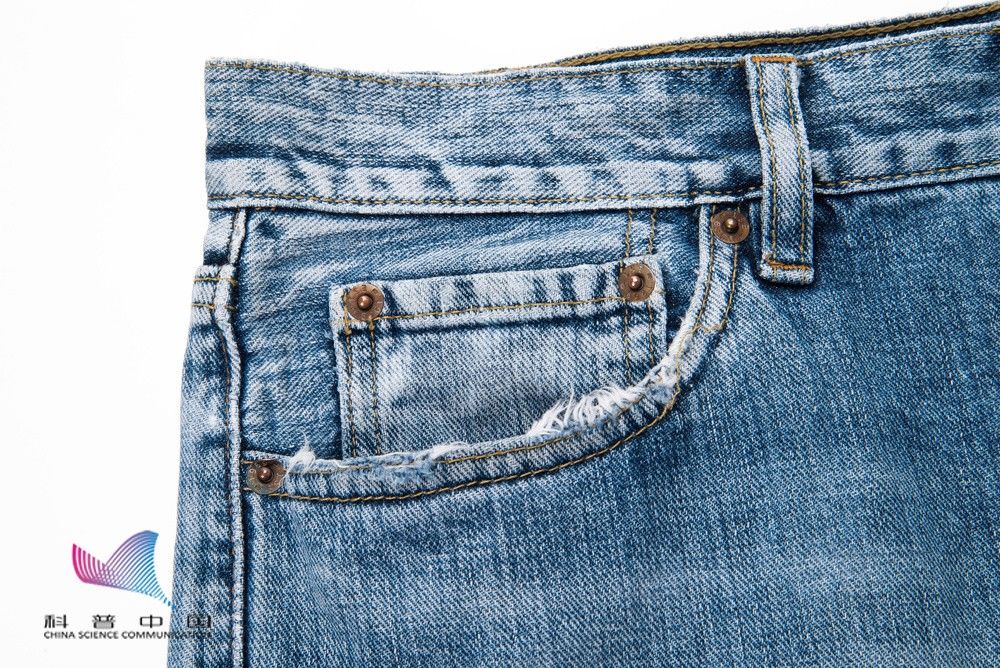 布料|穿了这么多年，终于知道牛仔裤上的小口袋是干啥用的了