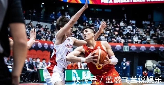 内线|CCTV5直播!中国男篮冲击2连胜,周琦缺阵内线调整,4杀日本可期!