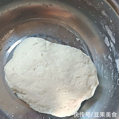 冬天吃美味的手抓饼，暖身又暖心