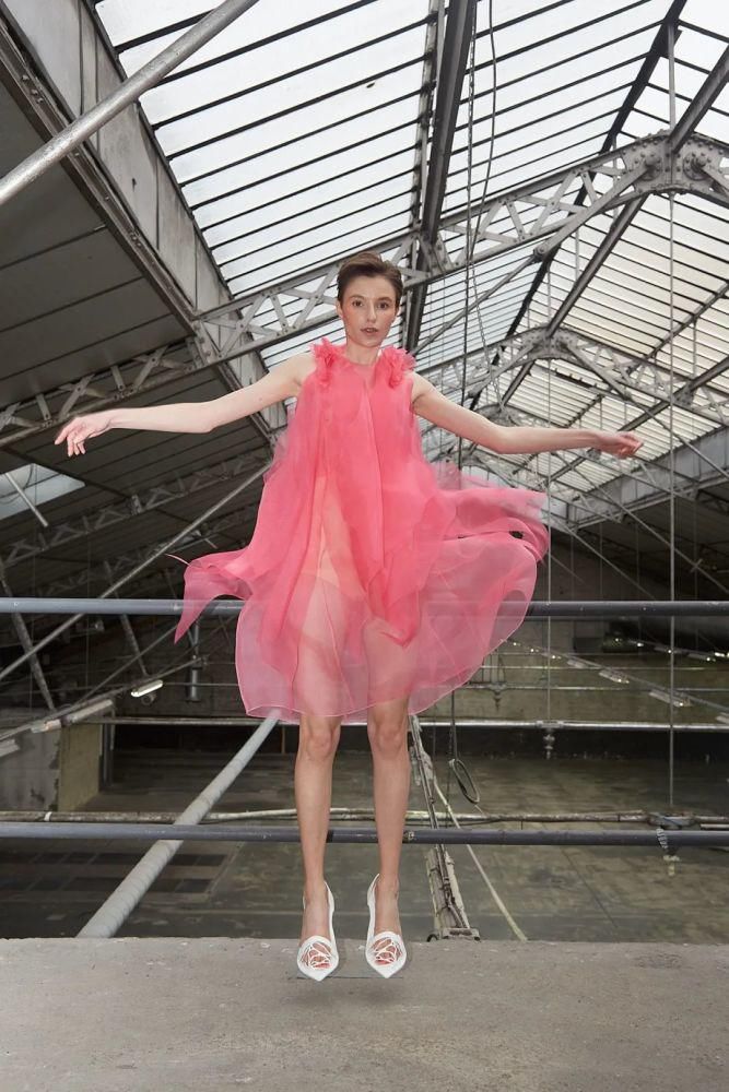 2021穿这个颜色，太太太美了！