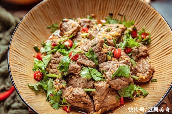 菜籽油|上桌秒光!香嫩爽滑!无敌下饭的香菜拌牛肉