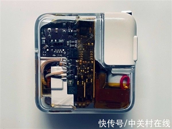 充电器|罕见：苹果透明版AirPods、充电器曝光
