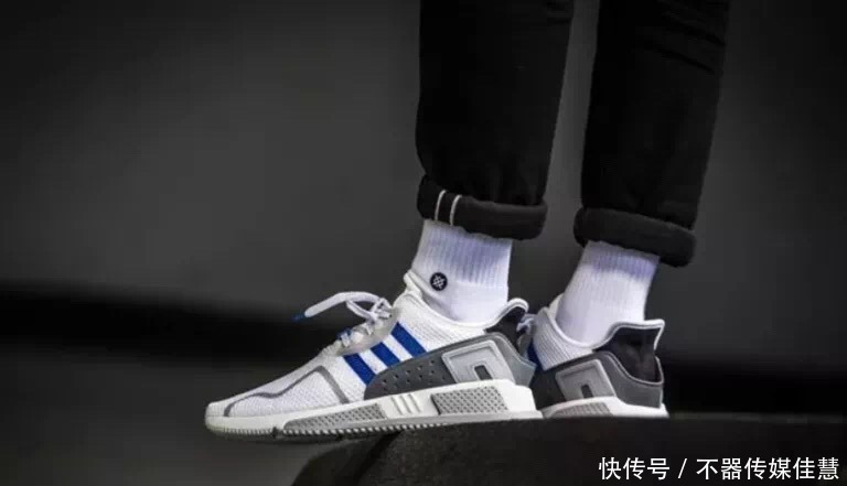 Adidas 三双百元不到学生党必备的颜值好鞋