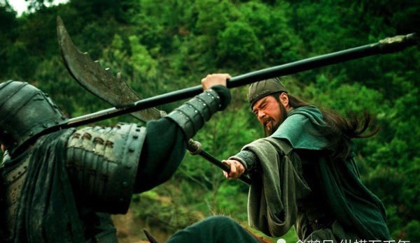 大战|关羽人生最后一次大战:被自己的大哥击败,踏上死亡之路