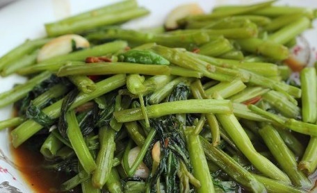 小知识|米饭二次加热会致癌营养学家提醒不该隔夜吃的是以下几种食物