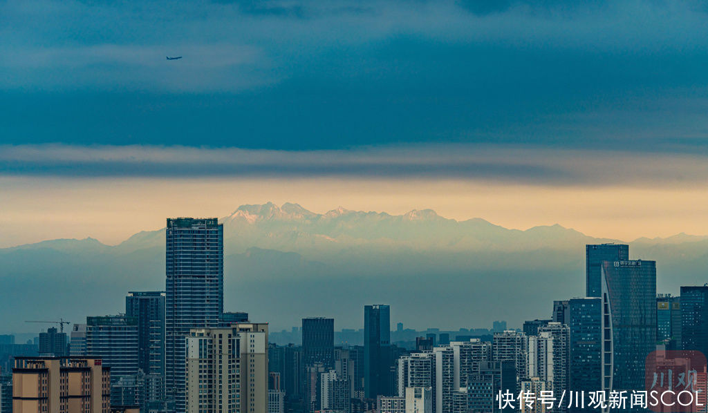 成都|东看朝霞，西望雪山 成都就是这么好看