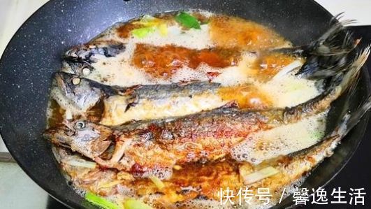 万滚鱼|做鲅鱼,最好不要加水炖,牢记2点,鱼肉鲜嫩不腥气,味道格外香