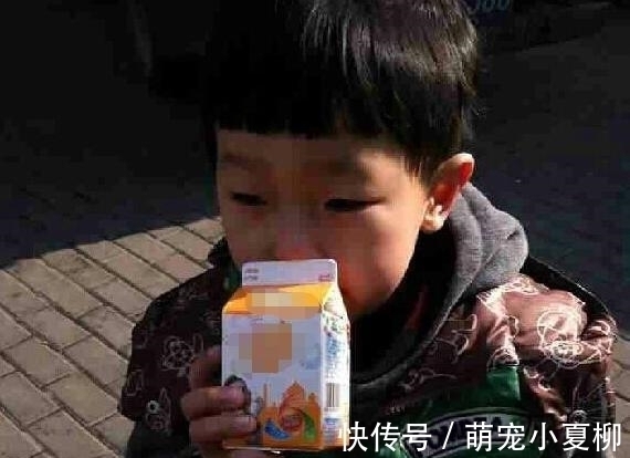 豆腐脑|4岁男童胃被“灼烧”,“豆腐脑牛奶”成罪魁祸首,几乎家家都有