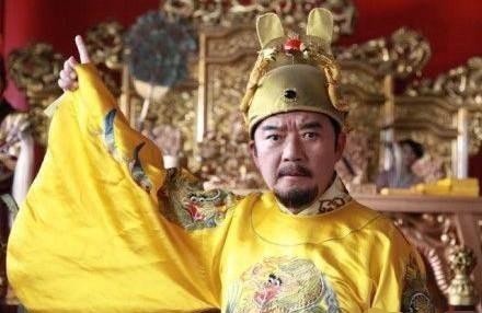 残忍|朱元璋下旨处死儿媳,大臣认为太残忍,为何百姓却拍手称赞?