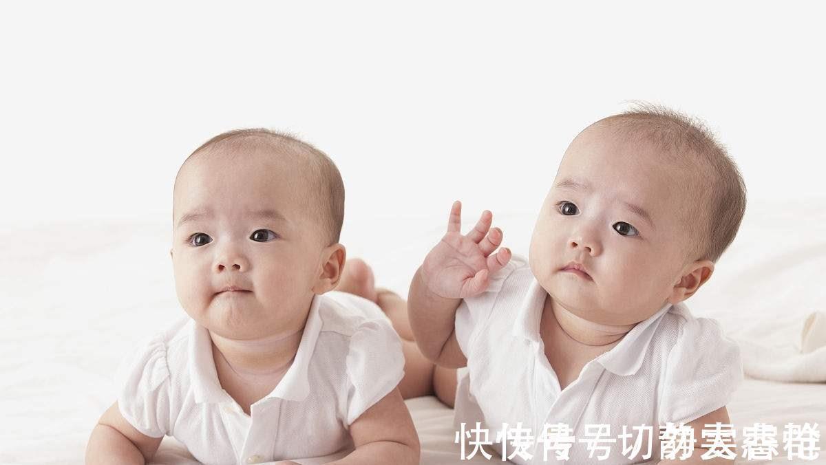 配方奶|“母乳”和“配方奶”喂养的孩子，宝宝一岁后，差距肉眼可见