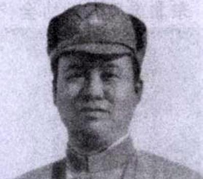 少将|这位抗日名将官拜陆军上将,弟弟是中将,儿子是少将