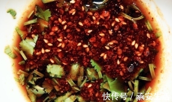 香菜|吃饺子别只会蘸醋，大厨都用这“秘制”蘸料，一口一个香得停不了