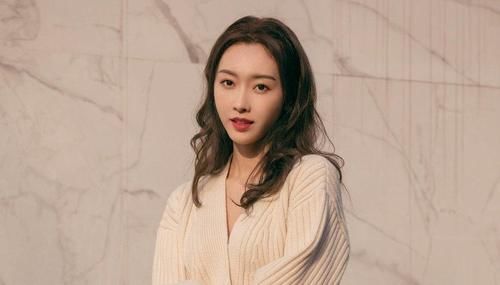 《浪姐2》宣璐淘汰哭到掉妆，节目组却故意怼脸拍，她用一招轻松救场