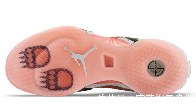 jordan 耐克PG6代配置疑公开,塔图姆也有签名鞋了,比尔差点签约国产?