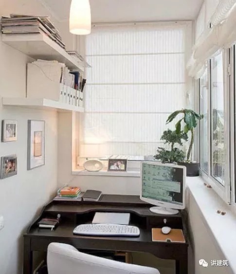 阳台上|家里装修别再给阳台装柜子了,聪明人流行这样装,好看又实用