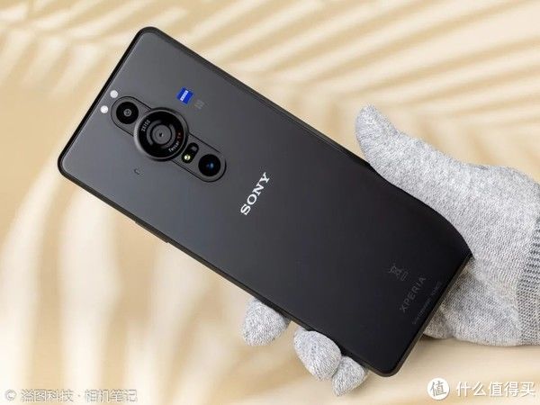 麦克风|试玩″手机形黑卡芯″的索尼Xperia PRO-I