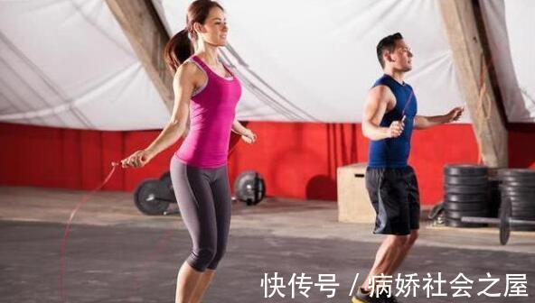 肝脏|吃茄子有损肝脏？医生：真无知！不想肝脏再受伤，3种素菜趁早扔