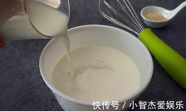 这早餐好吃易上手，3块钱做一盘，5分钟就上桌