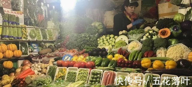 菜市场里最不干净的4种菜,很多人都喜欢买,你中招了吗!