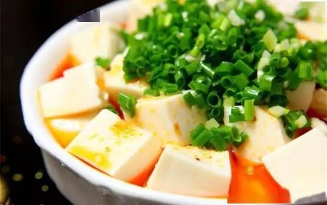  晚饭|5分钟就上桌的素菜，晚饭餐桌上的不二之选