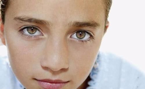 脾虚是百病之源,如有3个表现,只要做到“2个字”,健脾又补虚