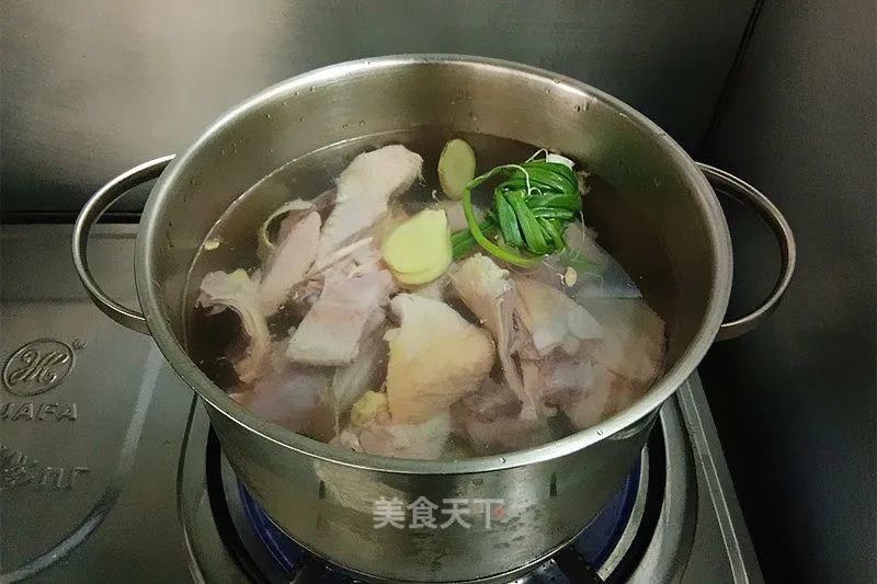猴头菇|秋天就要多喝汤！鸡汤这样炖，营养滋补，香气扑鼻，也太好喝了吧~
