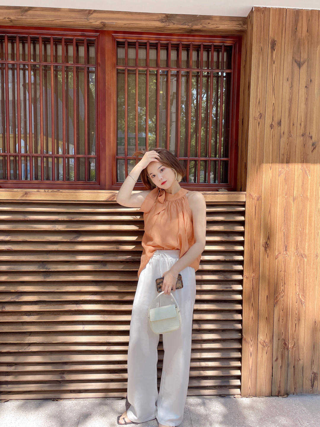 衬衫搭配|158cm女孩子却穿出高级感，衬衫搭配半身裙显高显瘦，还精致时髦