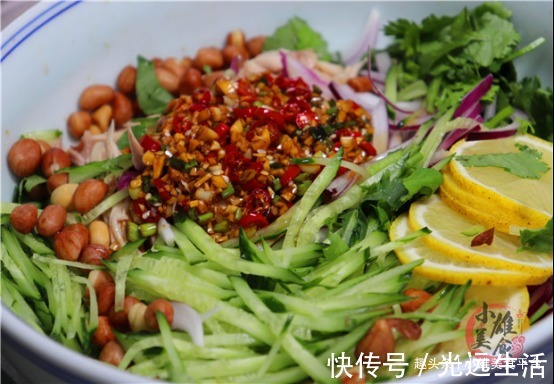 柠檬|把鸡腿放锅里蒸一蒸，瞬间变美食，从没见过这做法，营养又解馋