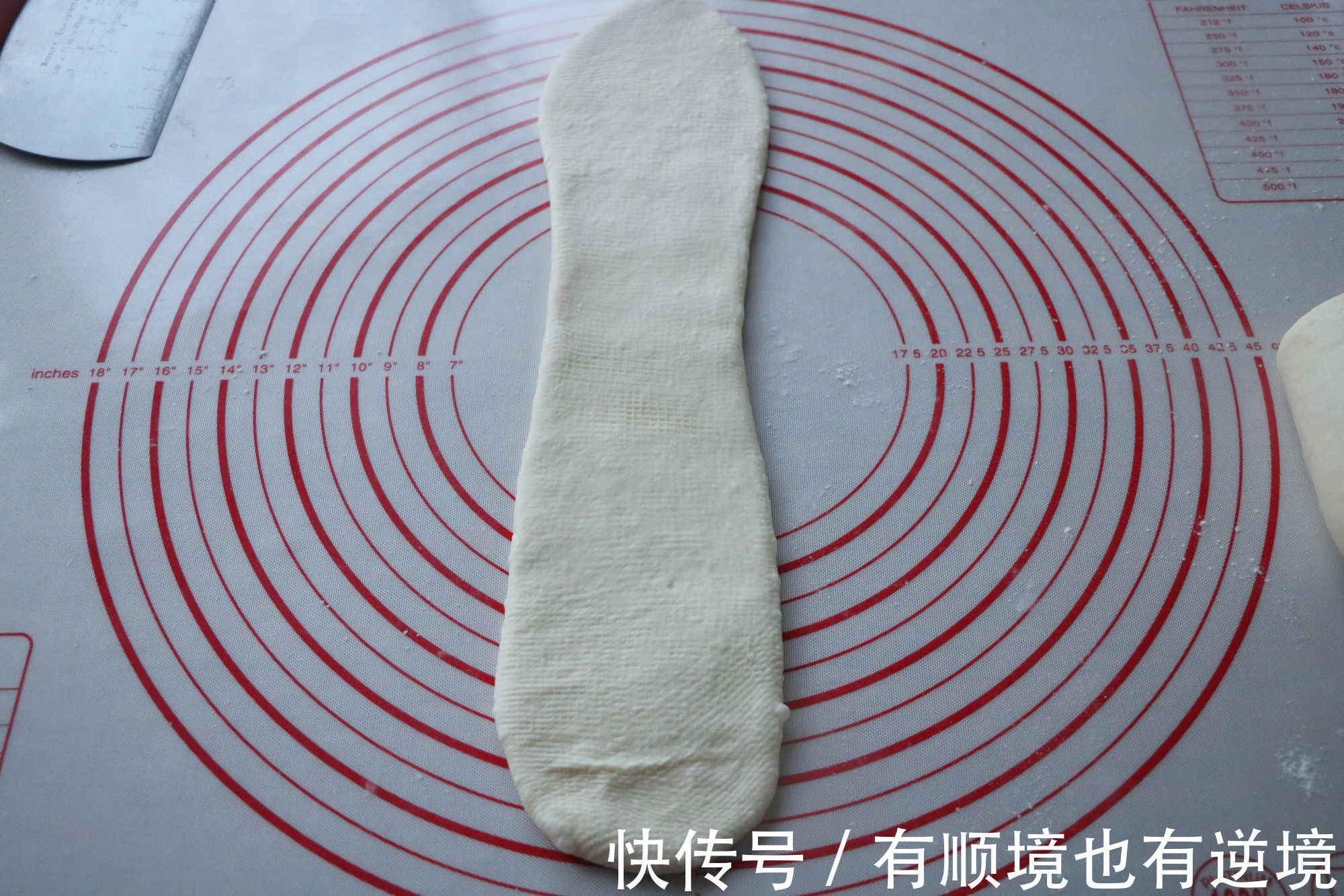 家庭版|我家一周至少做一次的吐司,冷冻起来,早餐几分钟就搞定,特营养