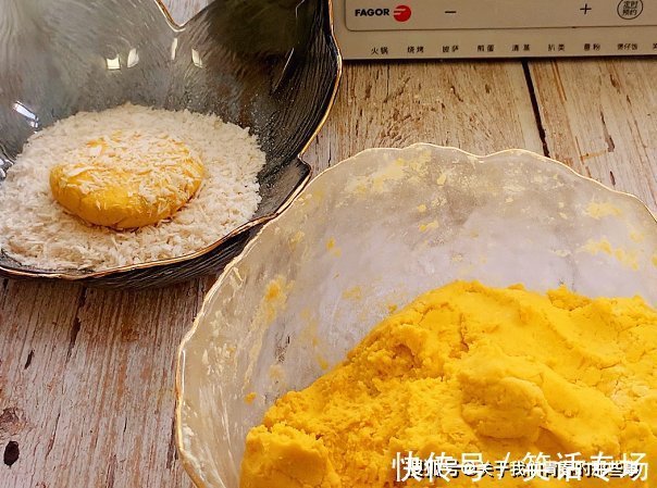 糯米粉|炸南瓜饼,别只加糯米粉,想要外酥里糯,松软不粘牙,3点很关键