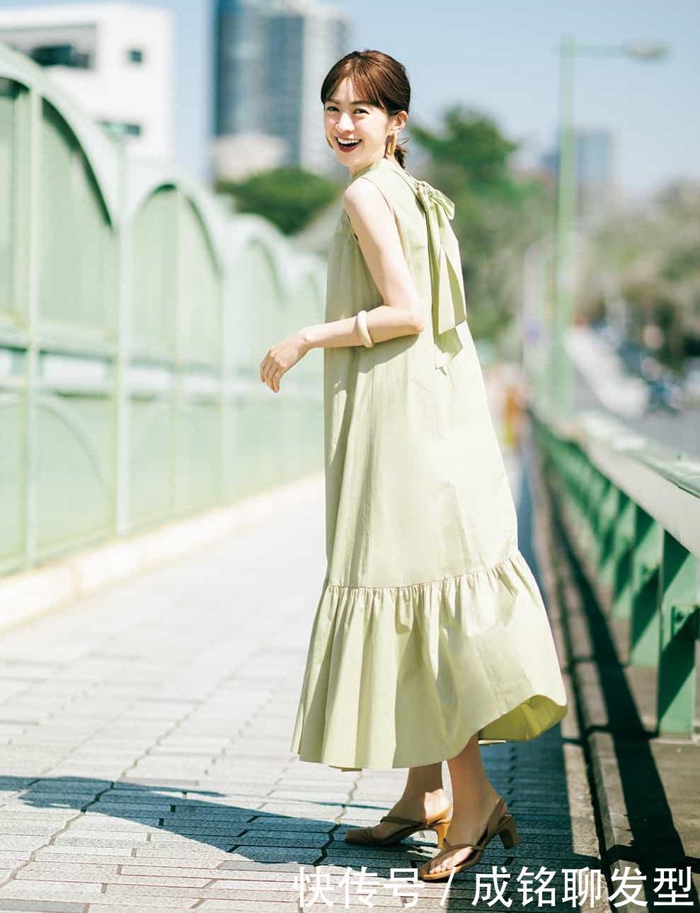 单调感|这才是适合35+女性的打扮,不扮嫩不做作,穿搭好看就这么简单