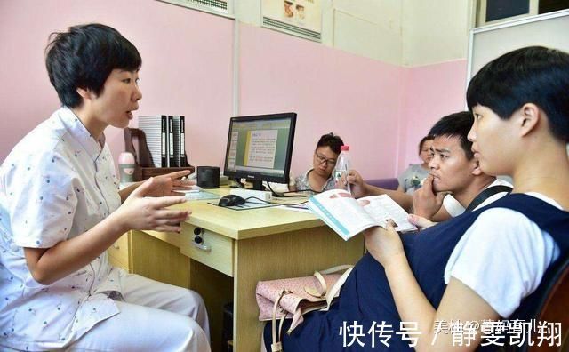 预产期|怀孕11个月还没生,医生紧急剖腹产,娃出生后全家都悔不当初