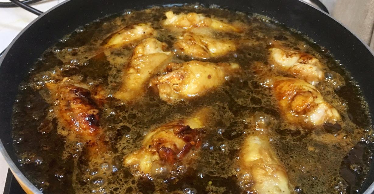 可乐做的鸡翅,不加一滴水,一次可以吃三碗饭